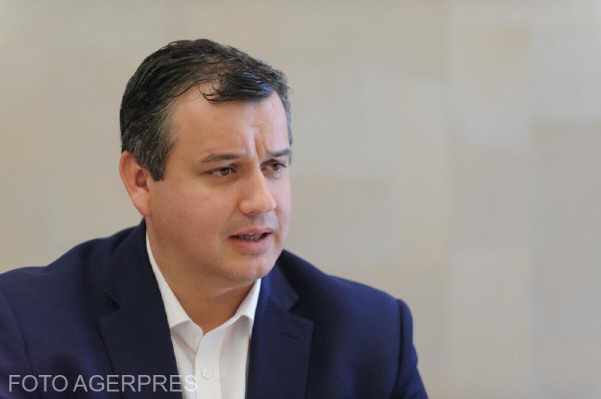 Criza energiei se simte diferit în lume. Tomac: În țări cu economii puternice se face economie la energie. La noi curge lapte și miere