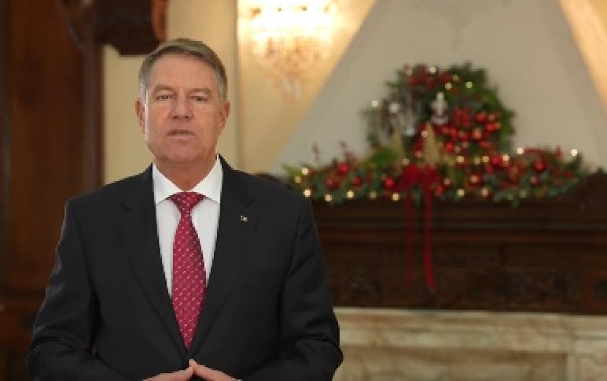 Klaus Iohannis, mesaj  cu prilejul Crăciunului