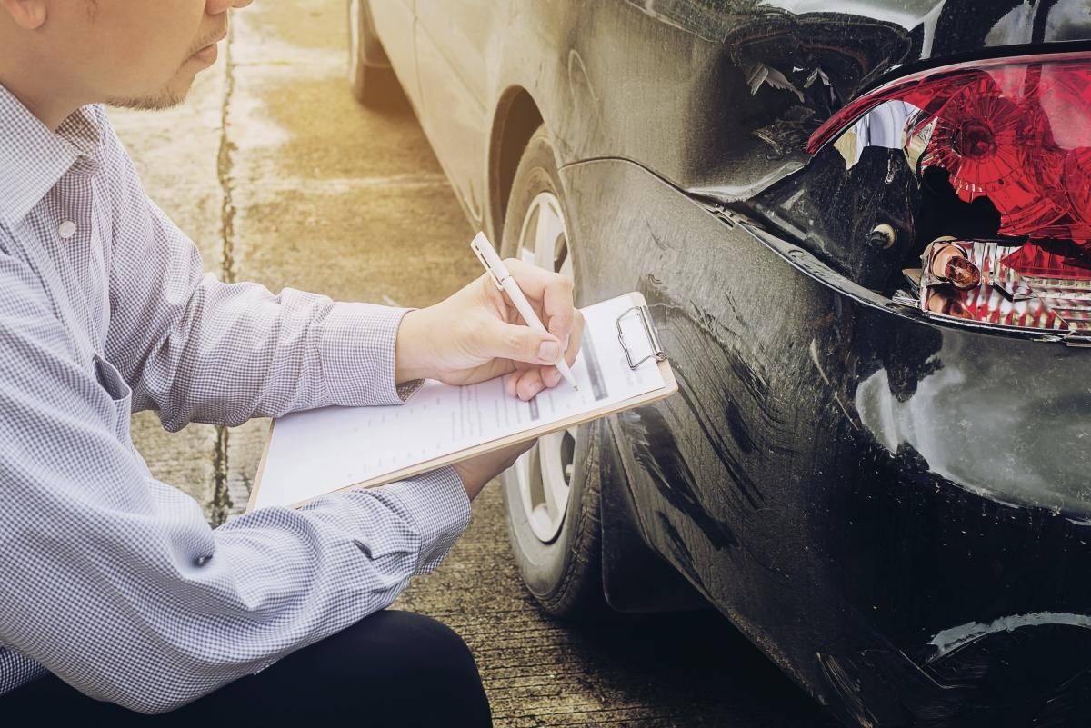 Dosarul Euroins, pe masa judecătorilor. Iancu Guda: Piaţa se curăţă. O experienţă care demonstrează românilor încă o dată, după City Insurance, că ieftin nu înseamnă sigur