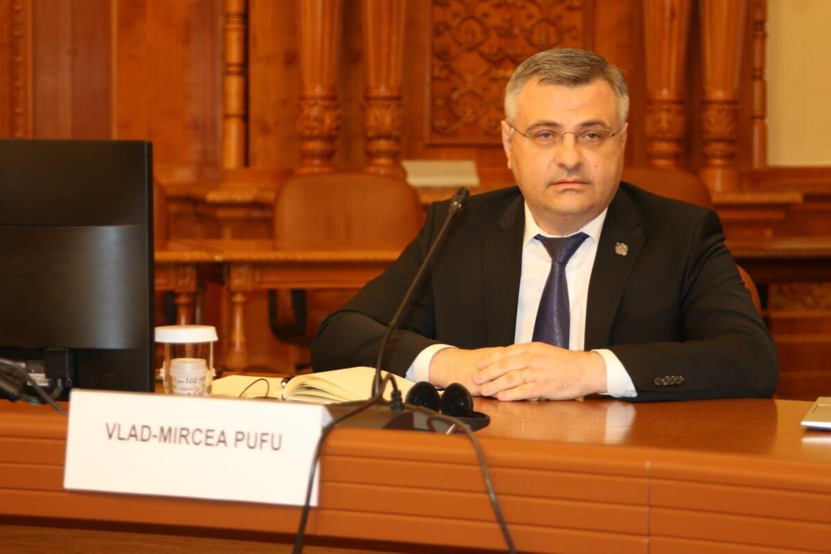 Vlad Pufu, lider PNL, spune că Buzăul se vrea Paris, dar PSD l-a transformat într-un Bahmut pe timp de pace: Primăria ne-a făcut prizonieri în case