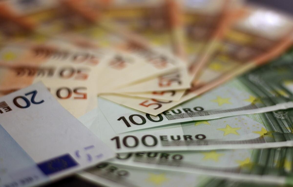 Scade încrederea investitorilor în zona euro. Inflaţia şi temerile privind energia – cele mai mari piedici