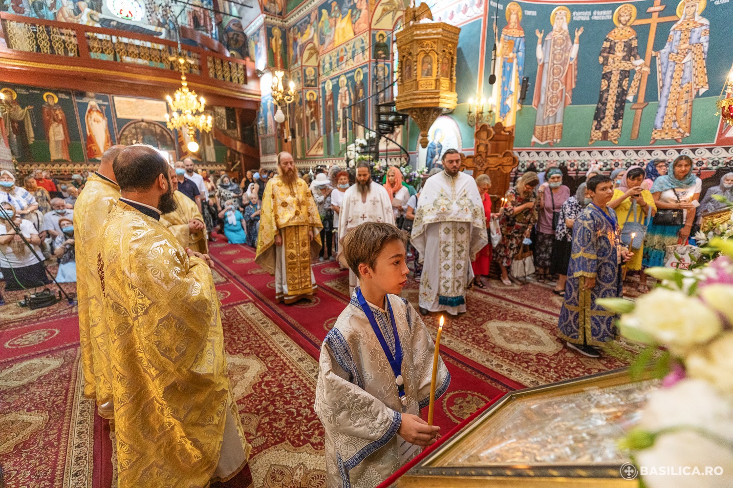 De ce nu lasă Biserica Ortodoxă arhivele libere: cine are de pierdut și ce poate fi câștigat