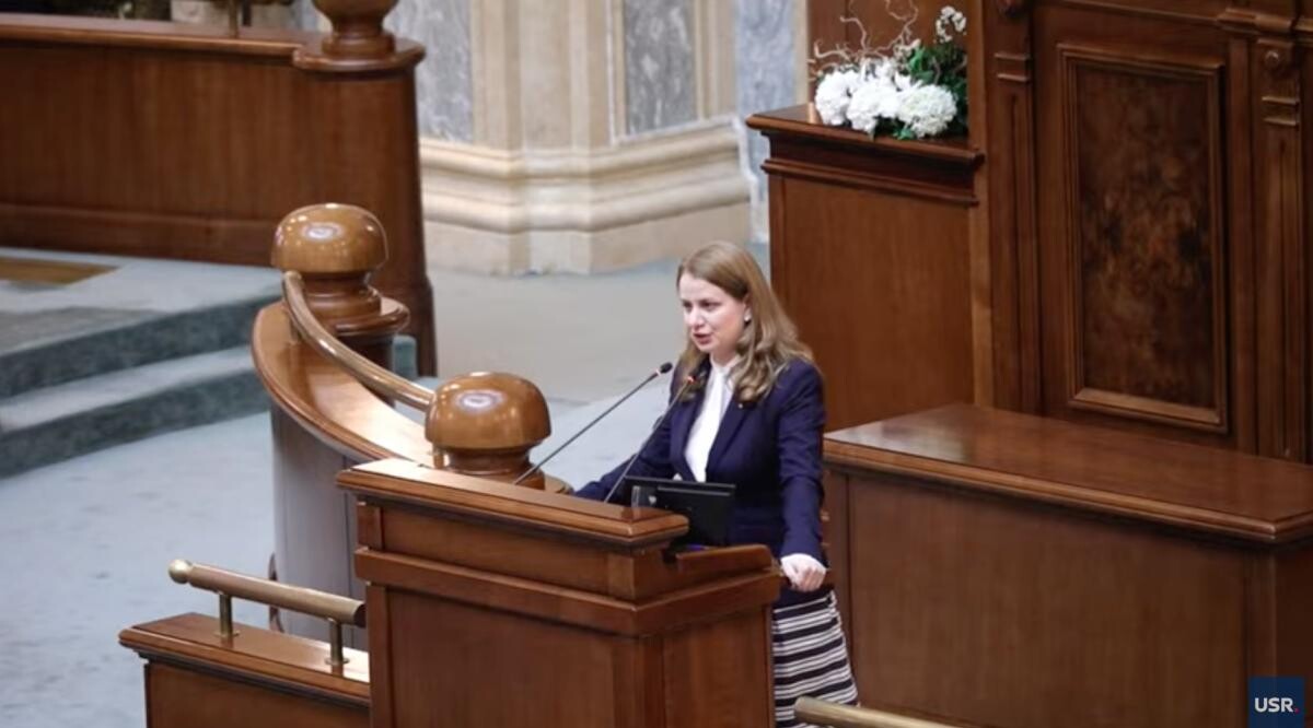 Scandal la Senat –  se votează Legile Educației. Ligia Deca se spală pe mâini de salariile profesorilor: Nu sunt în Legile Educației / video