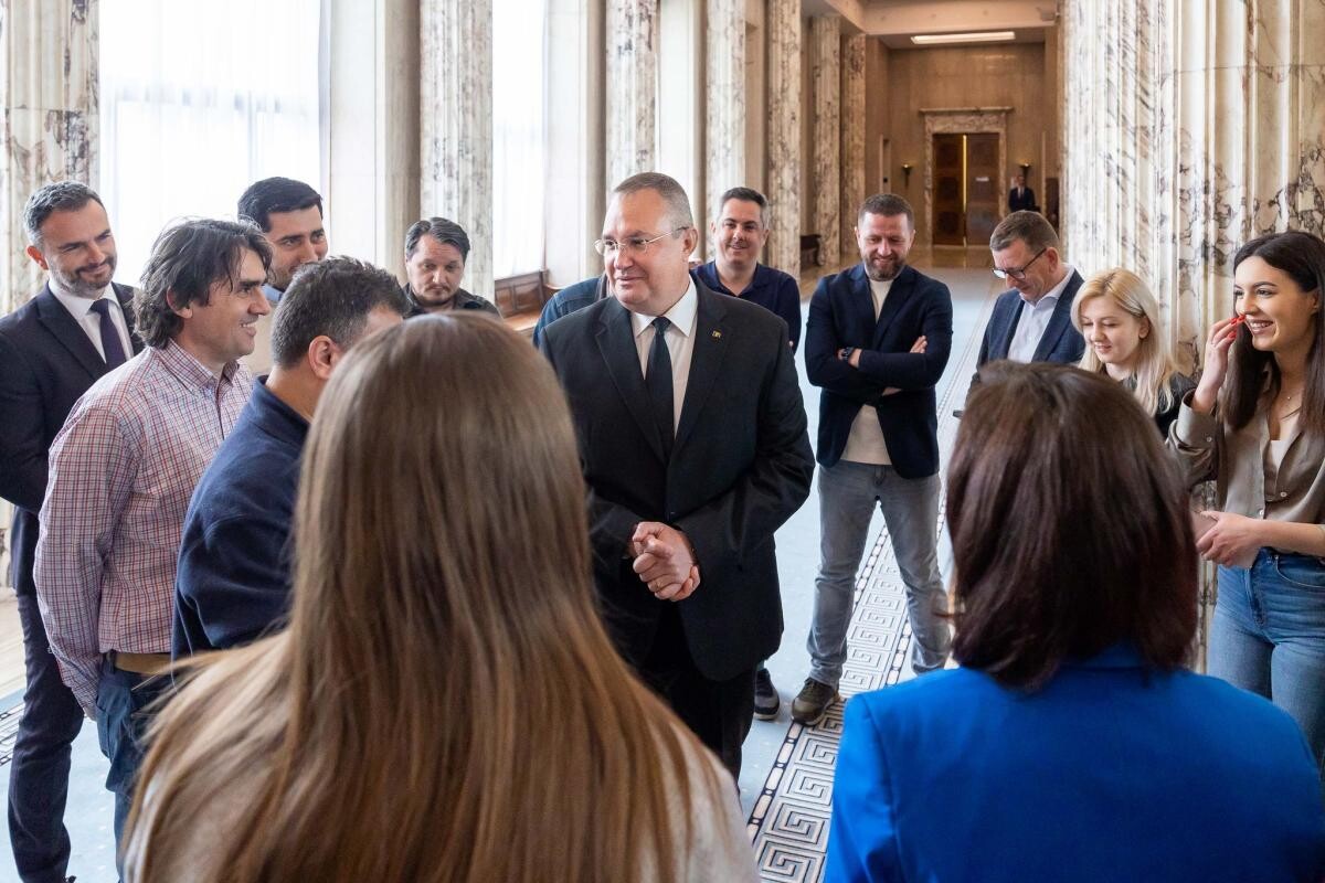 Ludovic Orban, plângere penală împotriva Guvernului, pentru că refuză organizarea de alegeri parţiale în mai multe localităţi