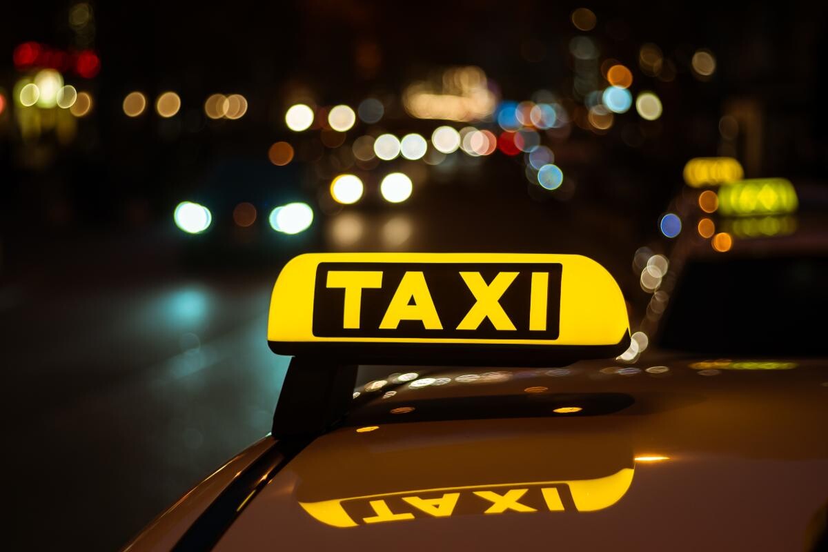 De ce au protestat taximetriștii. ”Nu a fost împotriva ride-sharing”. Cum își explică revolta față de Uber/Bolt