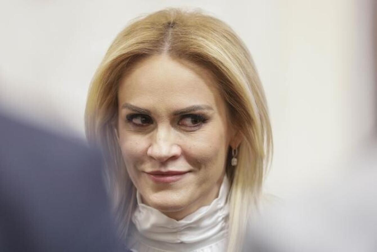 Gabriela Firea, OUT de la Ministerul Familiei? Ce i-a cerut Paul Stănescu. Bogdan Chirieac: Este persoana cea mai apropiată din partid