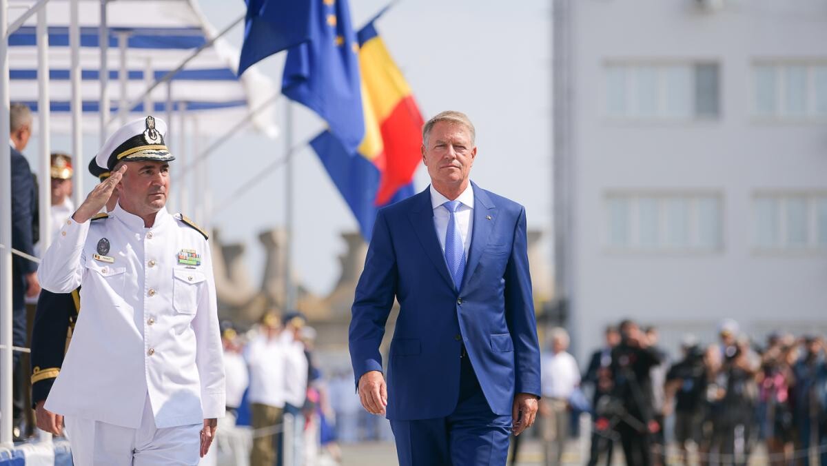 Klaus Iohannis, anunţuri importante de Ziua Marinei. „România va găzdui viitorul hub regional de antrenament pentru piloţii de F-16”