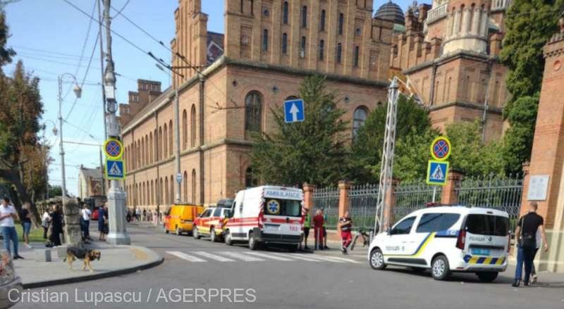 Alertă cu bombă la o facultate din Ucraina. Profesorii și studenții au fost evacuați