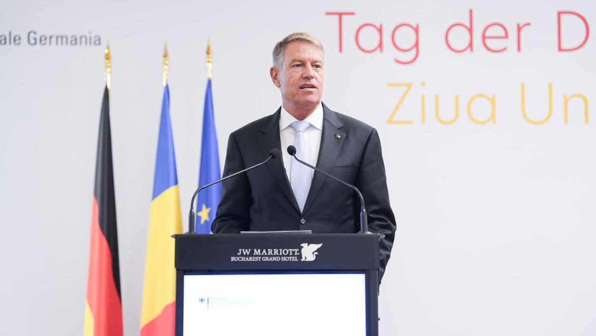 Klaus Iohannis merge la Budapesta. Prima vizită a unui preşedinte român în Ungaria după 14 ani